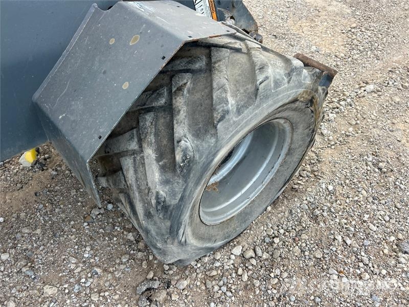 GiANT V6004T Wheel Loader (Inoperable) Rataslaadurid