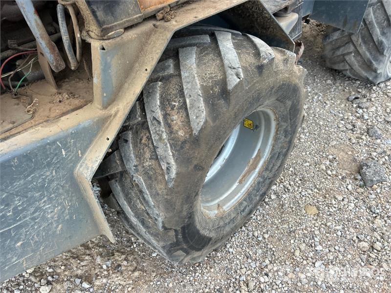 GiANT V6004T Wheel Loader (Inoperable) Rataslaadurid