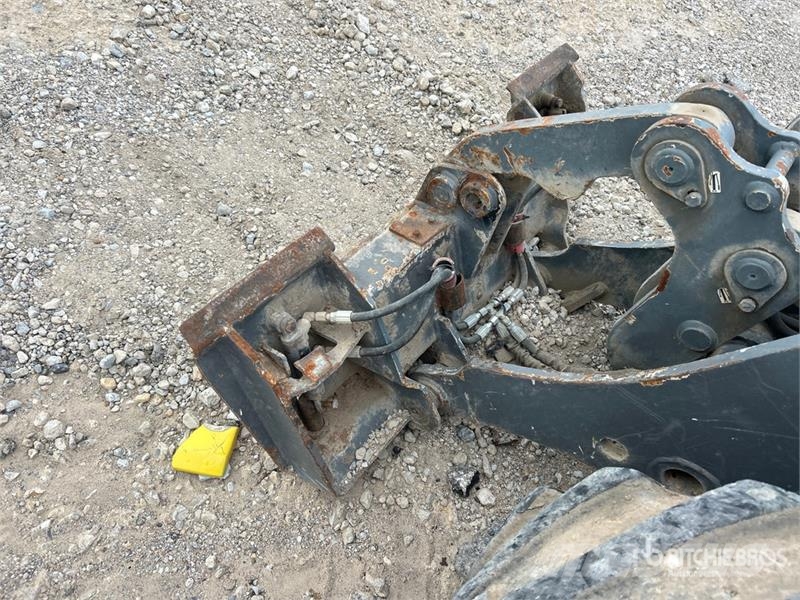 GiANT V6004T Wheel Loader (Inoperable) Rataslaadurid