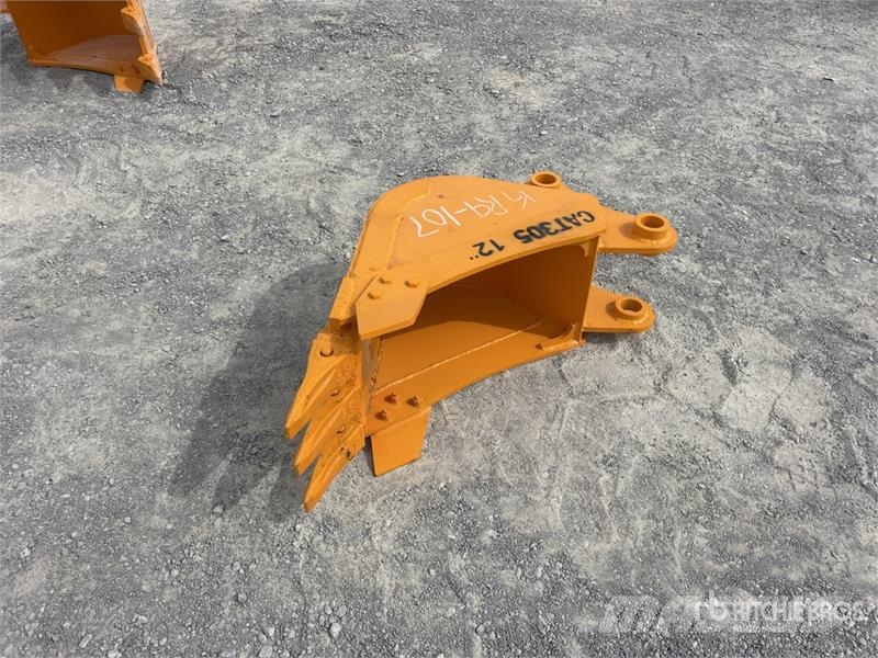  GIYI 12 in Digging Excavator Bucket (Unused) Ковши