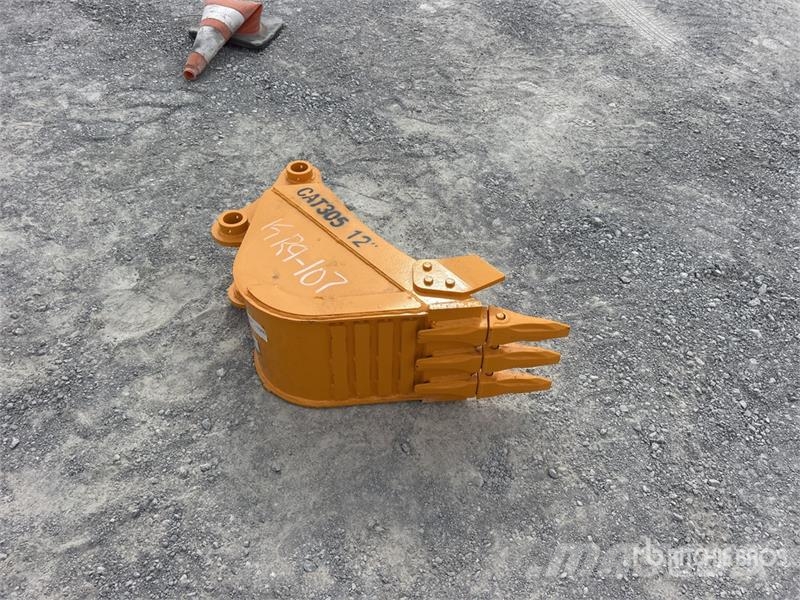  GIYI 12 in Digging Excavator Bucket (Unused) Ковши