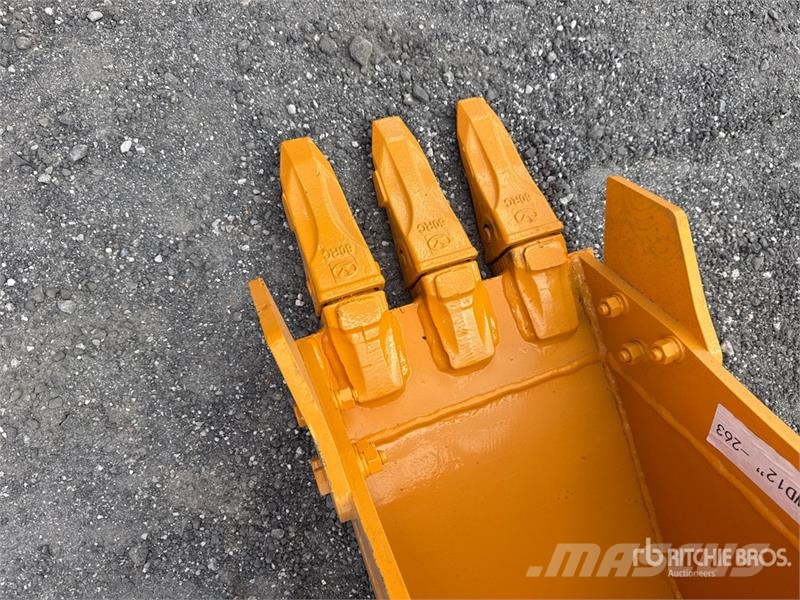 GIYI 12 in Digging Excavator Bucket - Fits Cat 305 Cucharones