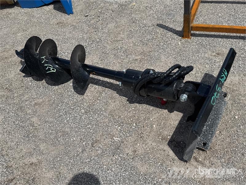  GIYI 12 in Mini Skid Steer Auger (Unused) 鑽頭