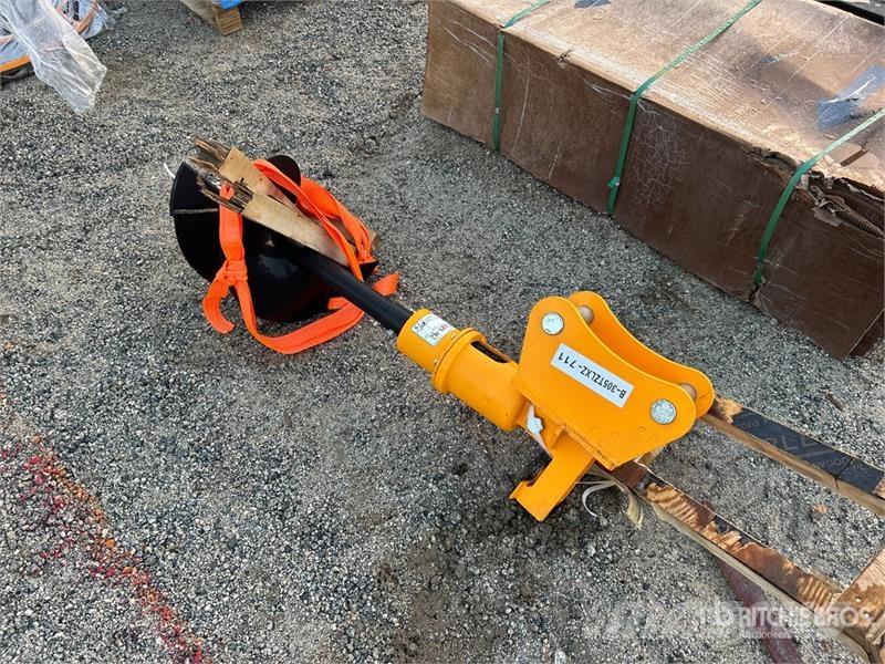 GIYI 16 in Excavator Auger - Fits Cat 305 (Unused) Taladros