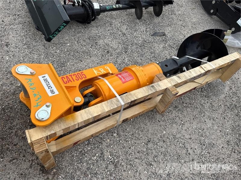  GIYI 16 in Excavator Auger - Fits Cat 305 (Unused) 钻头