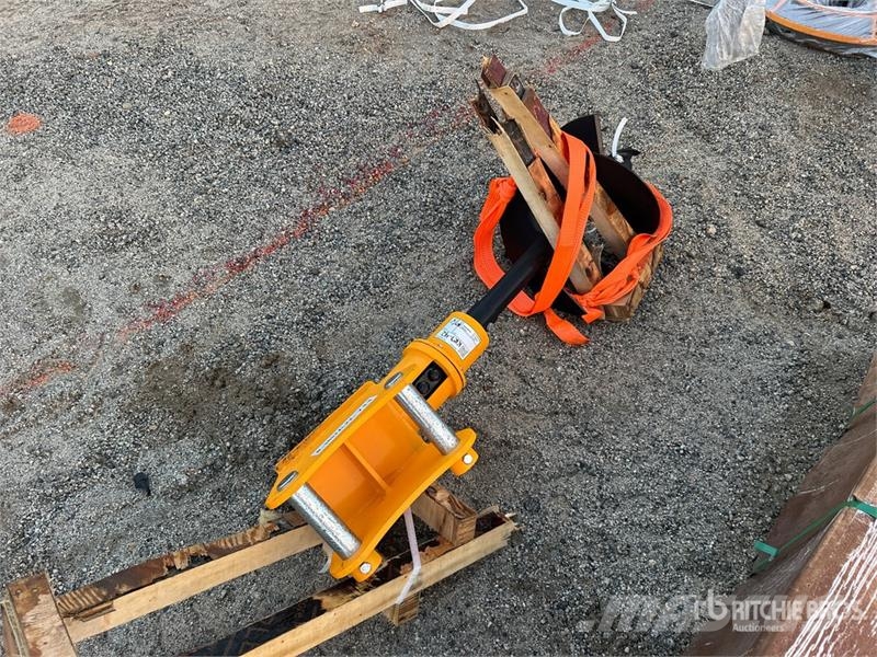 GIYI 16 in Excavator Auger - Fits Cat 305 (Unused) Taladros