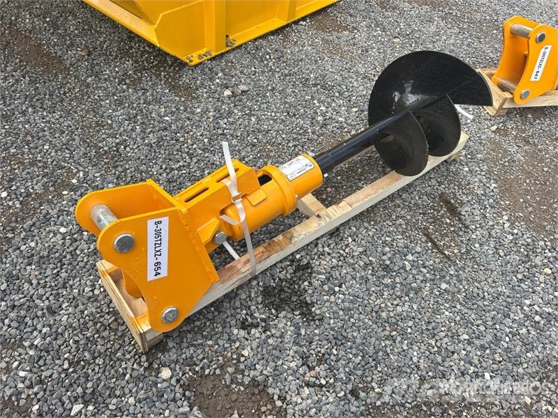 GIYI 16 in Excavator Auger - Fits Cat 305 (Unused) Bušilice (svrdla)