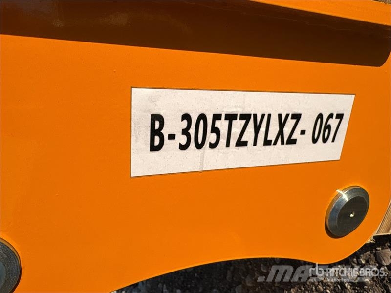 GIYI 16 in Extension Rod Excavator Auger - Fits CA Bušilice (svrdla)