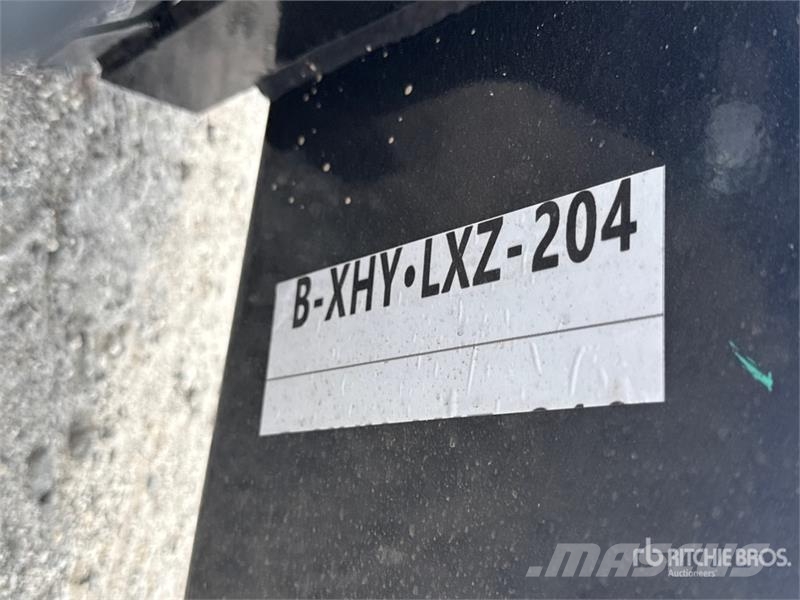 GIYI 24 in Mini Skid Steer Auger (Unused) Sėjamosios