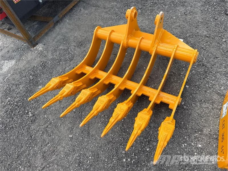  GIYI 32 in Excavator Rake - Fits Cat 305 (Unused) Greble