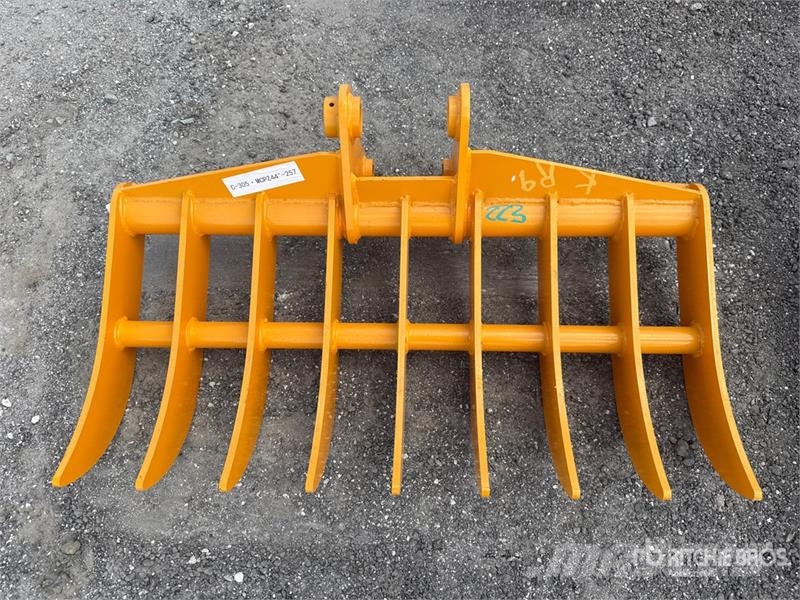  GIYI 44 in Excavator Rake - Fits Cat 305 (Unused) Greble