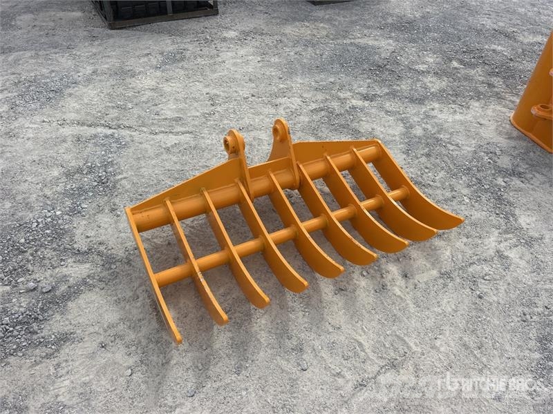 GIYI 44 in Excavator Rake (Unused) Rateau faneur