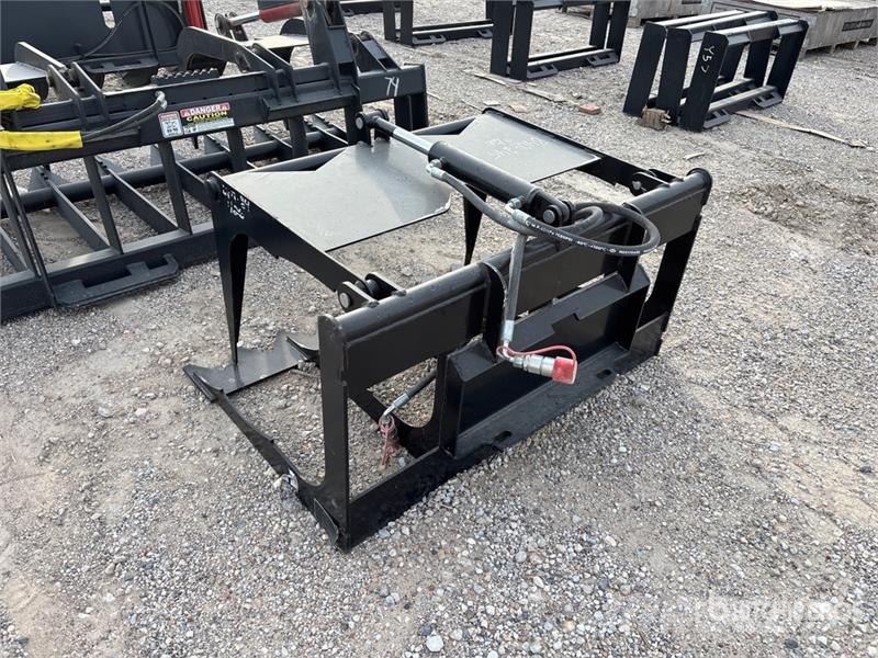 GIYI 44 in Skeleton Mini . Skid Steer Grapple Buck Grapples