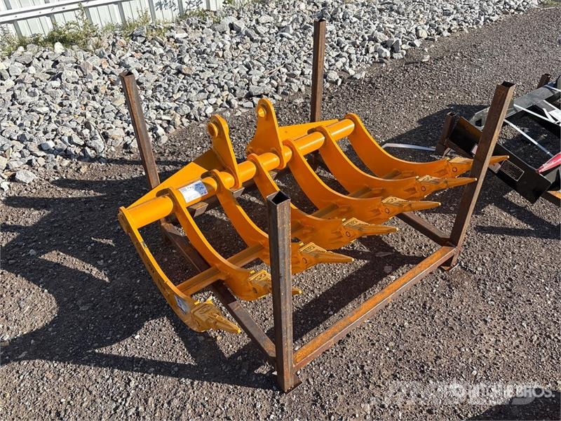 GIYI 48 in 48 in Teeth Excavator Rake - Fits CAT 3 Vaalutid ja kaarutid