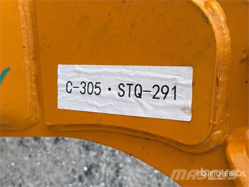  GIYI 9 in Excavator Ripper - Fits Cat 305 (Unused) Skarifikatori
