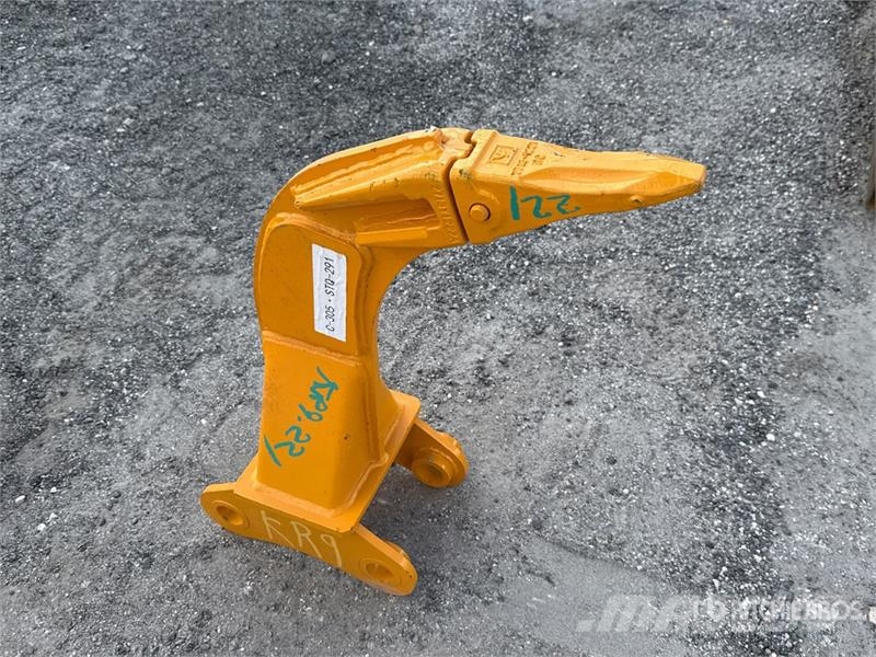  GIYI 9 in Excavator Ripper - Fits Cat 305 (Unused) Skarifikatori