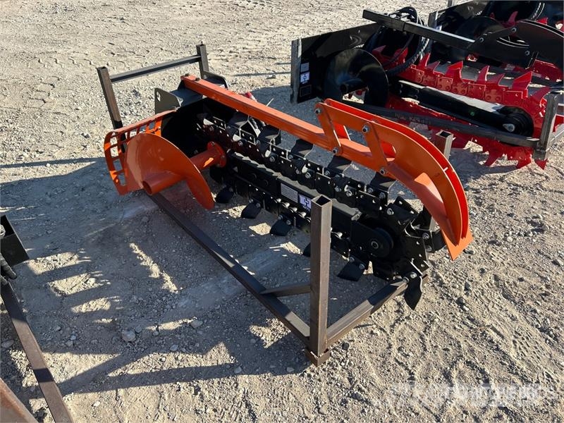 GIYI D39 39 in Mini Skid Steer Trencher (Unused) Koparki łańcuchowe