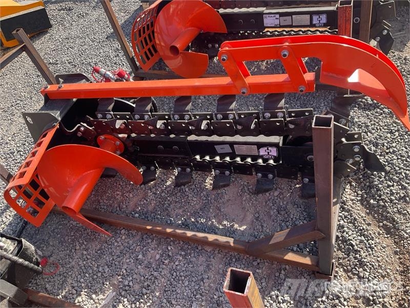 GIYI D39 39 in Mini Skid Steer Trencher (Unused) Koparki łańcuchowe