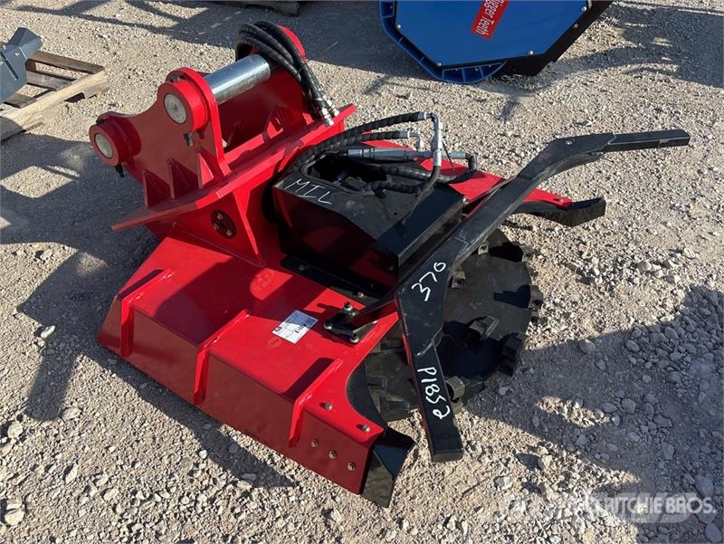 GIYI EDM320 39 in Excavator Disc Mulcher (Unused) Other components