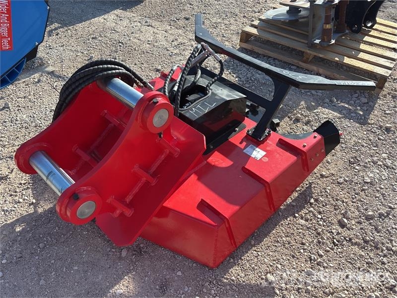 GIYI EDM320 39 in Excavator Disc Mulcher (Unused) Other components