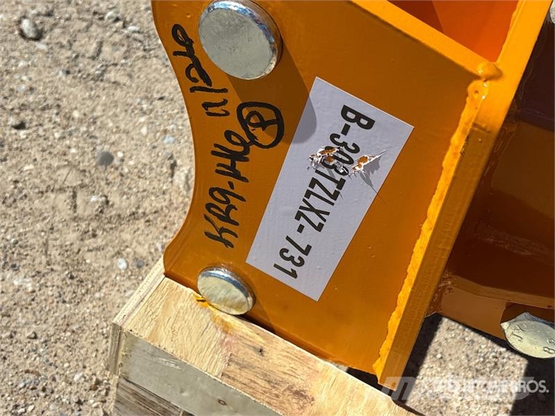 GIYI Excavator Auger - Fits Cat 303 (Unused) Vrtalne naprave