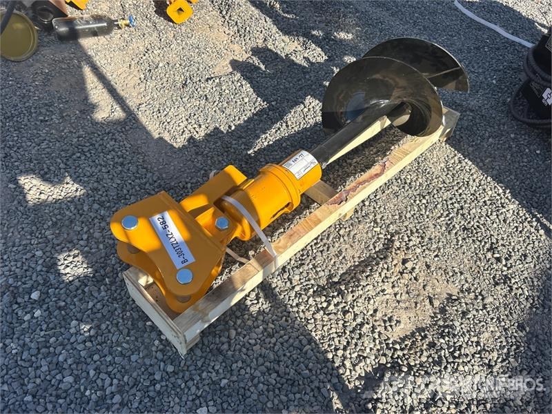  GIYI Excavator Auger - Fits Cat 303 (Unused) Vrtalne naprave