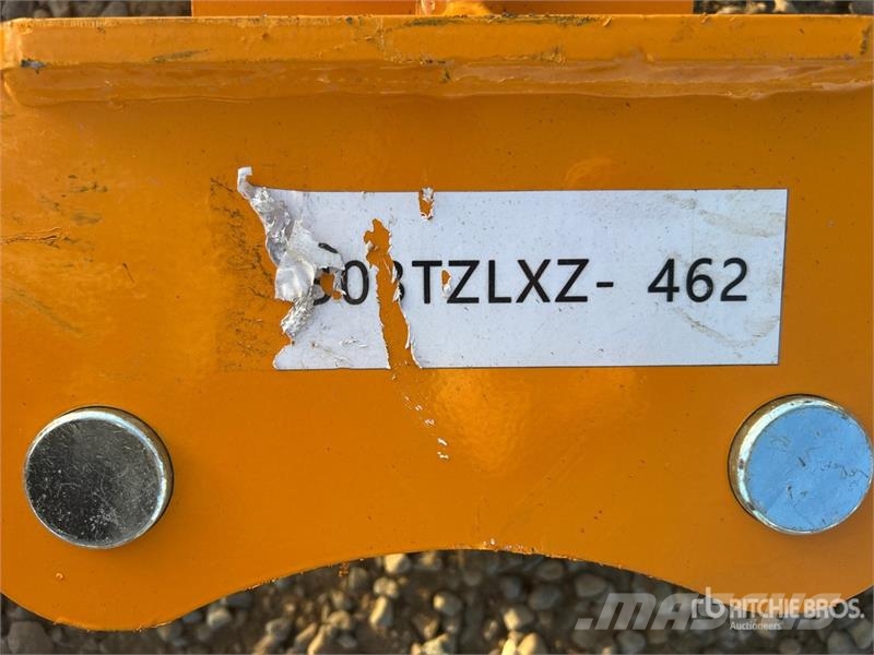 GIYI Excavator Auger - Fits Cat 303 (Unused) Bušilice