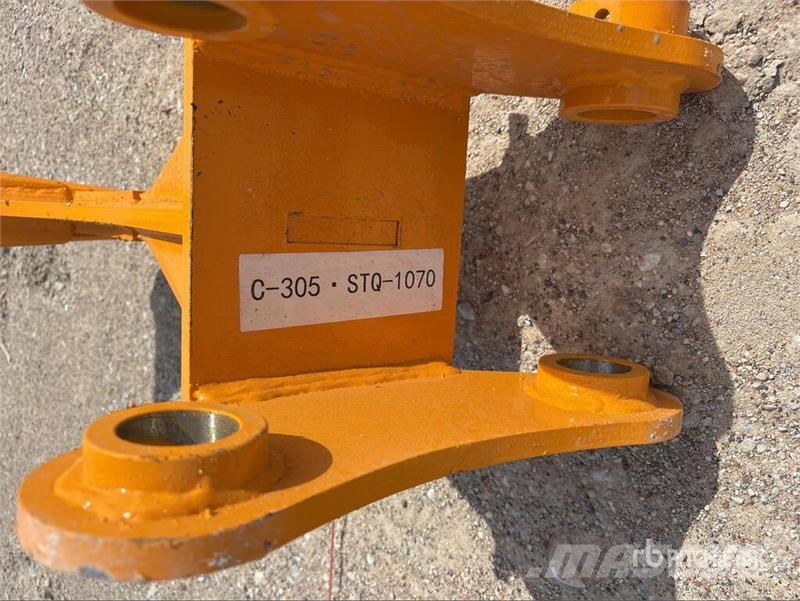 GIYI Excavator Ripper - Fits Cat 305 (Unused) Rahljalniki