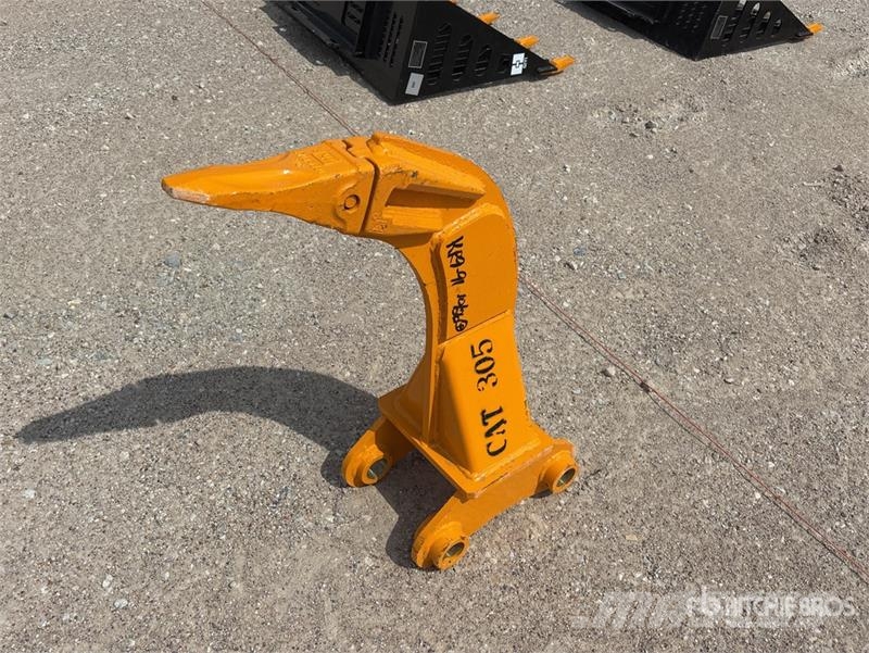 GIYI Excavator Ripper - Fits Cat 305 (Unused) Rahljalniki