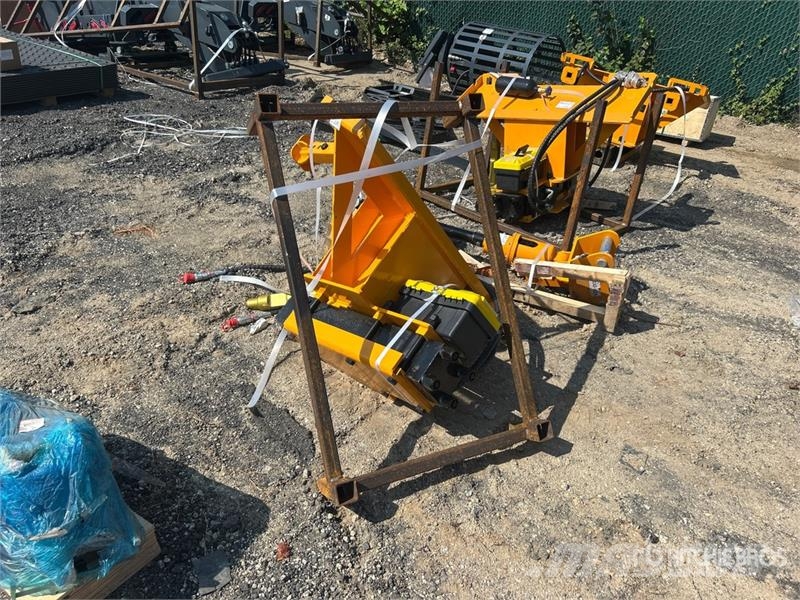 GIYI GY-AD680 47 in Skid Steer Post Driver (Unused Fencing equipment
