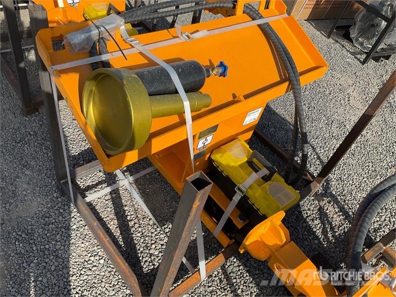 GIYI GY-AD680 Skid Steer Post Driver (Unused) 围栏设备