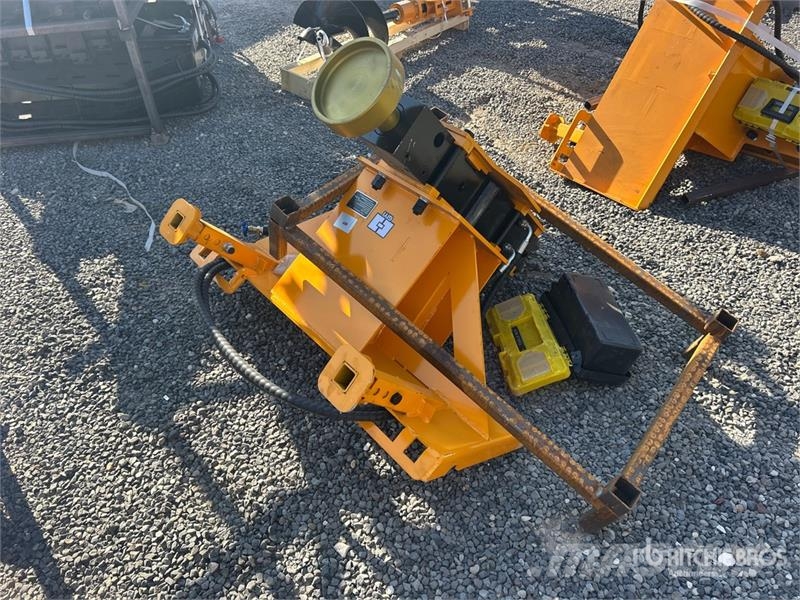  GIYI GY-AD680 Skid Steer Post Driver (Unused) Oprema za ograje
