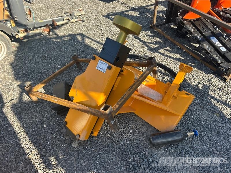  GIYI GY-AD680 Skid Steer Post Driver (Unused) Oprema za ograje