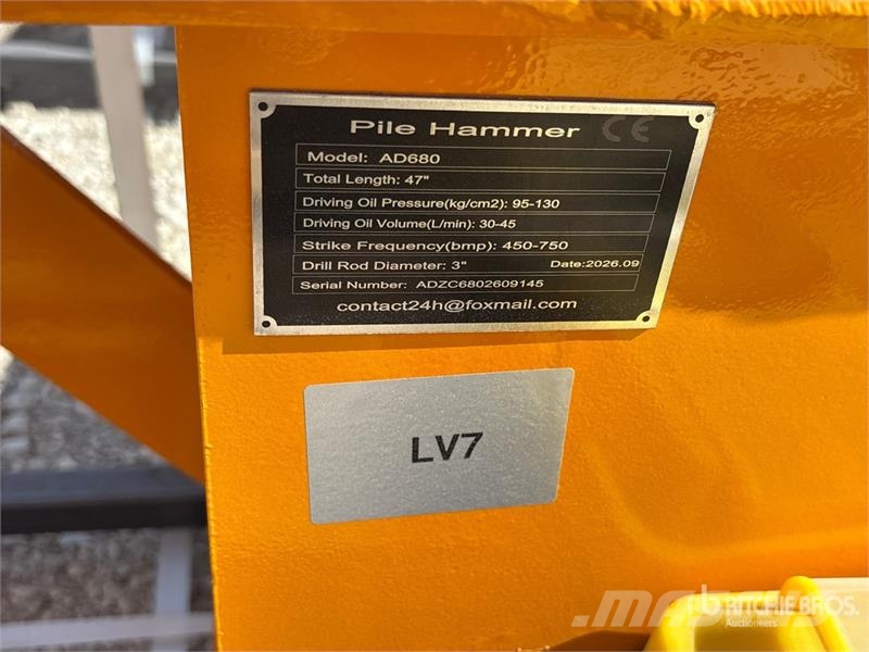  GIYI GY-AD680 Skid Steer Post Driver (Unused) Zäune und Zubehör