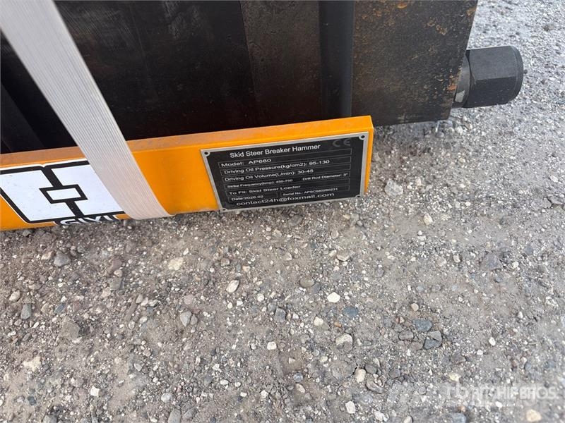 GIYI GY-AP680 Skid Steer Breaker (Unused) Búracie kladivá / Zbíjačky