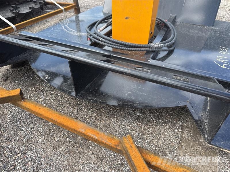 GIYI GY-BC63 60 In Skid Steer Brush Cutter (Unused Gemonteerde en gesleepte maaiers