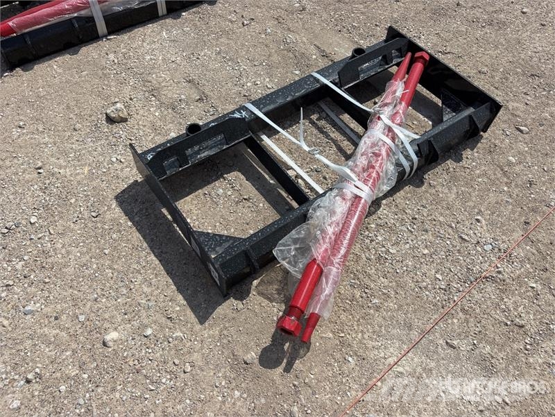  GIYI GY-BF47 44 in Skid Steer Bale Spear (Unused) Drugi deli