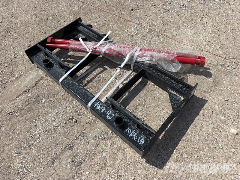  GIYI GY-BF47 44 in Skid Steer Bale Spear (Unused) Drugi deli