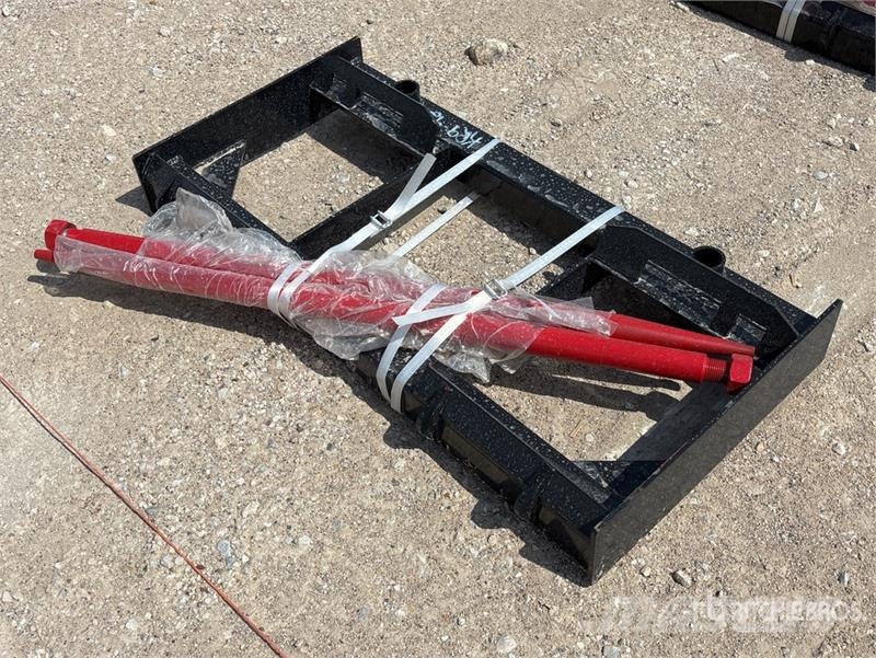  GIYI GY-BF47 44 in Skid Steer Bale Spear (Unused) Drugi deli