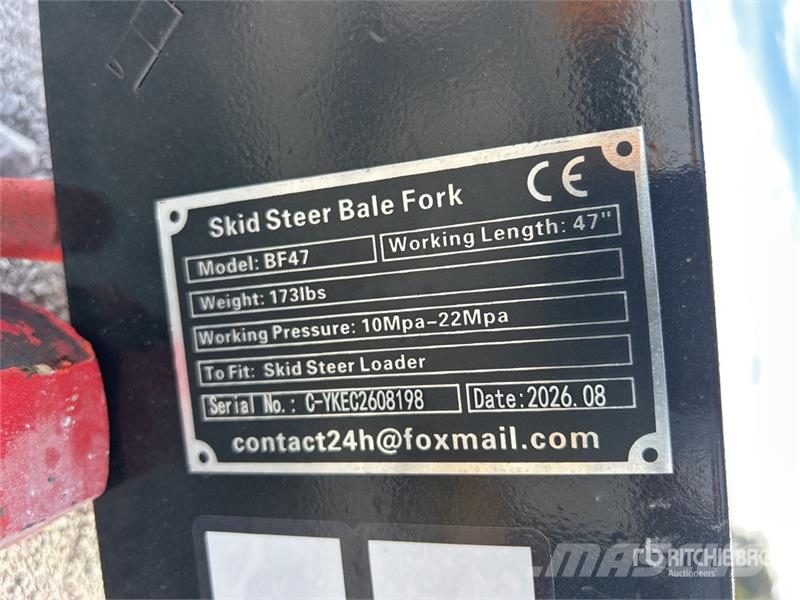 GIYI GY-BF47 47 in Skid Steer Bale Spear (Unused) Andre komponenter