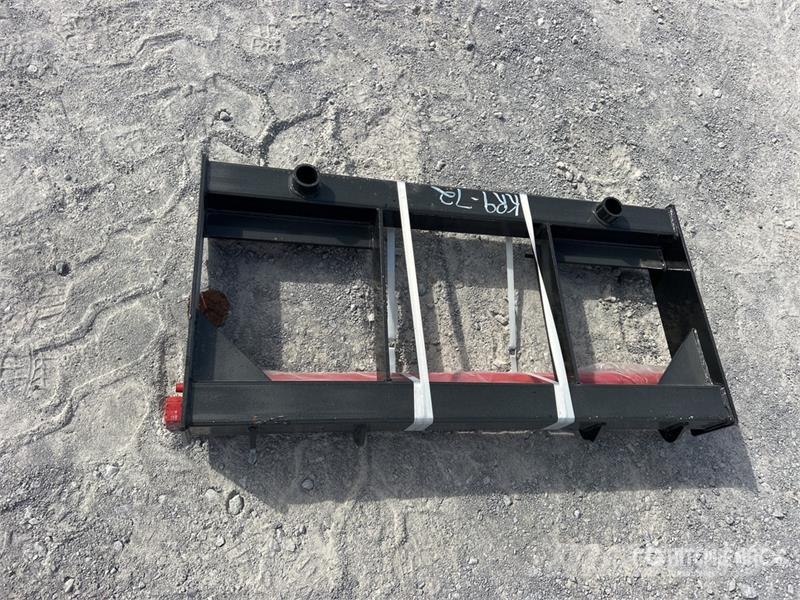 GIYI GY-BF47 47 in Skid Steer Bale Spear (Unused) Andet tilbehør