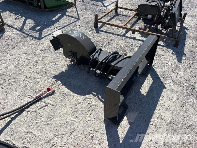 GIYI GY-BSG45 Mini Skid Steer Stump Grinder (Unuse Roto drljače i motokultivatori