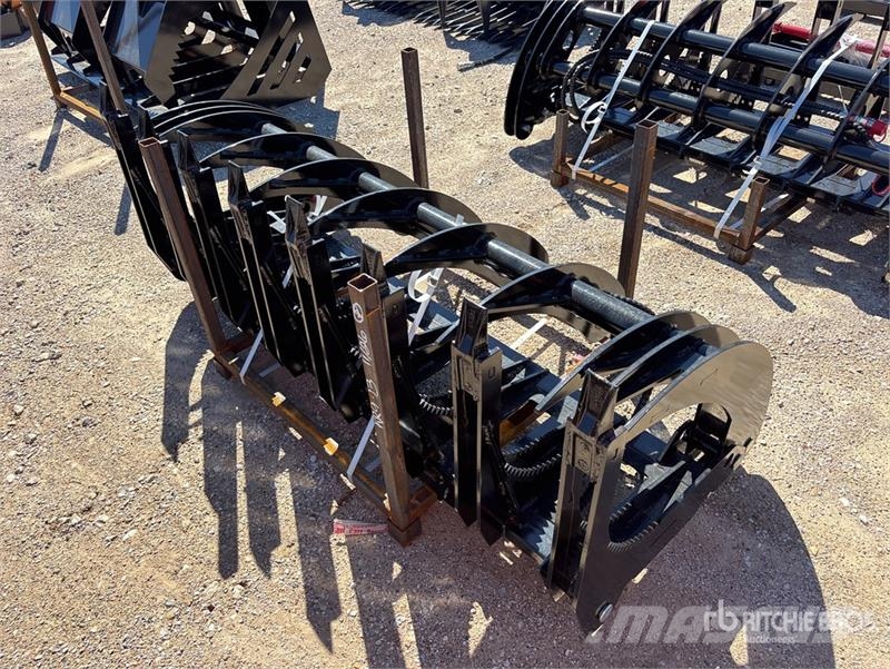 GIYI GY-CLG72 72 in Log Skid Steer Root Rake (Unus Ancinhos e espalhadores de feno