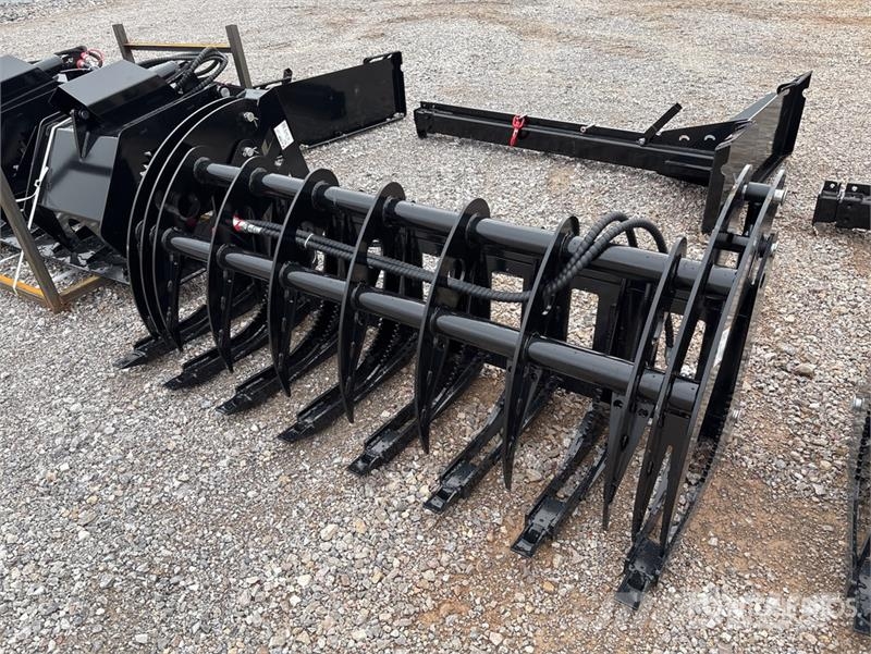 GIYI GY-CLG72 72 in Log Skid Steer Grapple (Unused Garras