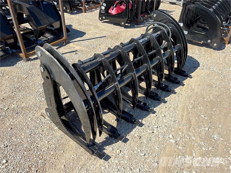 GIYI GY-CLG72 72 in Log Skid Steer Root Rake (Unus Ancinhos e espalhadores de feno