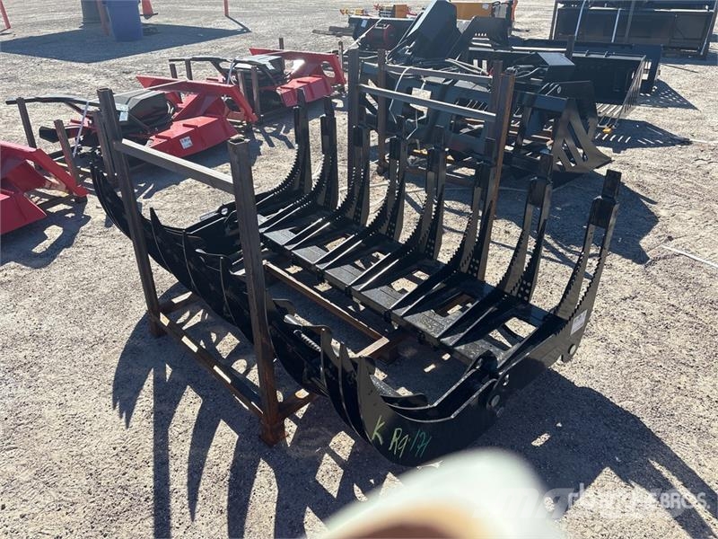 GIYI GY-CLG72 72 in Log Skid Steer Grapple (Unused Gripere