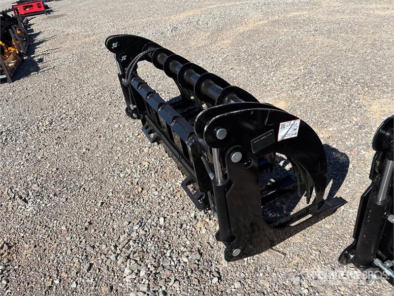  GIYI GY-CLG72 72 in Log Skid Steer Grapple (Unused Cupa