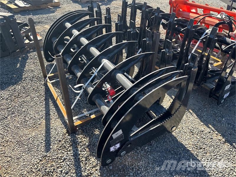  GIYI GY-CLG72 72 in Log Skid Steer Grapple (Unused خطاطيف