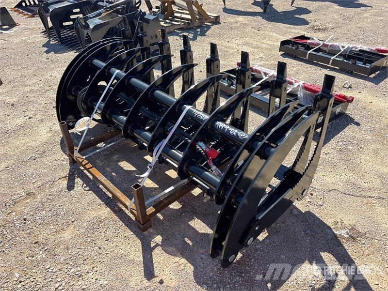GIYI GY-CLG72 72 in Log Skid Steer Root Rake (Unus Ancinhos e espalhadores de feno
