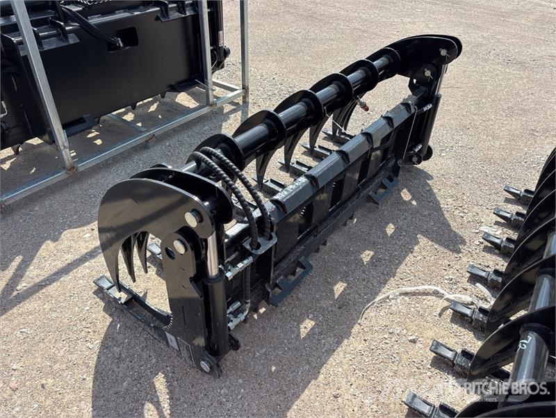  GIYI GY-CLG72 72 in Skid Steer Grapple (Unused) خطاطيف